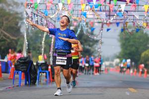 BIB: 47265
                            <button type="button" onclick="openModal(9905462)" class="btn btn-primary btn-sm float-right btn-popup" data-toggle="modal" data-target=".modal-high-quality">
                        <i class="fas fa-shopping-cart"></i> Add to Cart
                    </button>
                                            <button type="button" onclick="isThisMe(9905462, true)" class="btn btn-success btn-sm float-right btn-popup btn-isme hidden" data-toggle="tooltip" data-placement="bottom" title="นี่คือรูปของคุณใช่ไหม คลิกที่นี่เพื่อเอาเข้าอัลบั้ม">
                        <i class="fas fa-plus"></i> Add to album
                    </button>
                    <button type="button" onclick="isThisMe(9905462, false)" class="btn btn-warning btn-sm float-right btn-popup btn-isnotme hidden">
                        <i class="fas fa-ban"></i> Remove from album
                    </button>